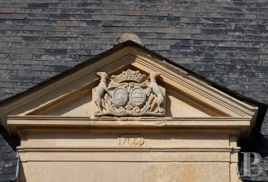 A château and its outbuildings in walled grounds to the north-east of Falaise, in Calvados - photo  n°6